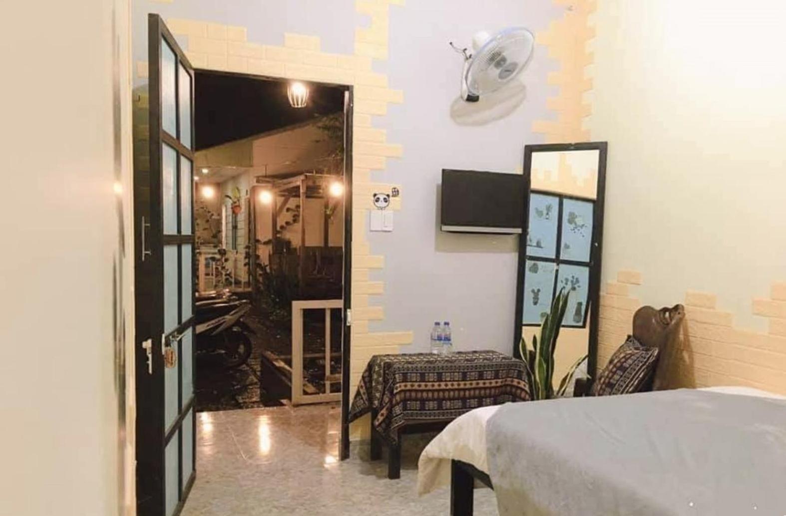 Homestay Vuon Nhan Pleiku Exterior foto